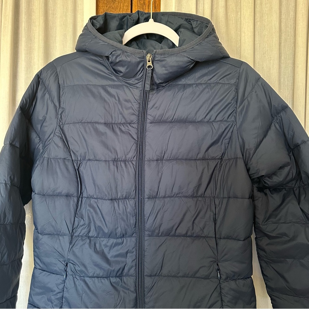 Amazon Essentials Navy Blue Lightweight Water-Res… - image 4